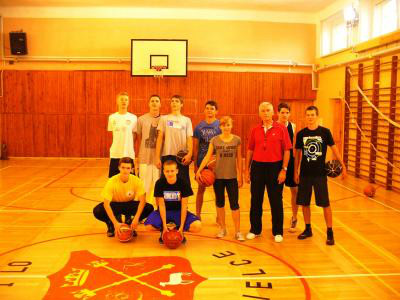 Koszykówka chłopców -trening