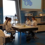 Powiększ zdjęcie Warsztaty biologiczne i chemiczne w Centrum Nauki Kopernik  - zdjęcie 7