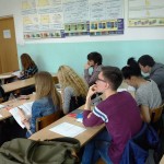 Powiększ zdjęcie Lekcja matematyki w klasie III h rok szkolny 2014/2015 - zdjęcie 6