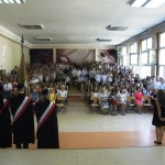 Powiększ zdjęcie Zakończenie roku szkolnego 2015/2016 klas pierwszych i drugich - zdjęcie 7