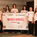 Powiększ zdjęcie Młodzi dorośli - zdjęcie 1