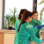 Powiększ zdjęcie Lekcja chemii na UJK - zdjęcie 3