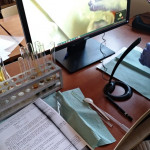 Powiększ zdjęcie Laboratorium z chemi - 1 grudnia 2020 r.- zdjęcie 2