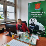 Powiększ zdjęcie Laboratorium z chemi - 9 grudnia 2020 r.- zdjęcie 3
