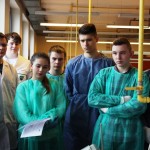 Powiększ zdjęcie Lekcja chemii na UJK - zdjęcie 5