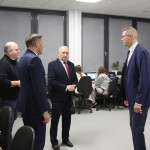 Powiększ zdjęcie Oficjalne otwarcie nowej hali sportowej - fot. Tomasz Rutczyński - zdjęcie 7