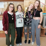 Powiększ zdjęcie III miejsce w Mistrzostwach Kielc w Koszykówce Dziewcząt - zdjęcie 3