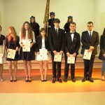 Powiększ zdjęcie Zakończenie roku klas trzecich 29 kwietnia 2016 - zdjęcie 21